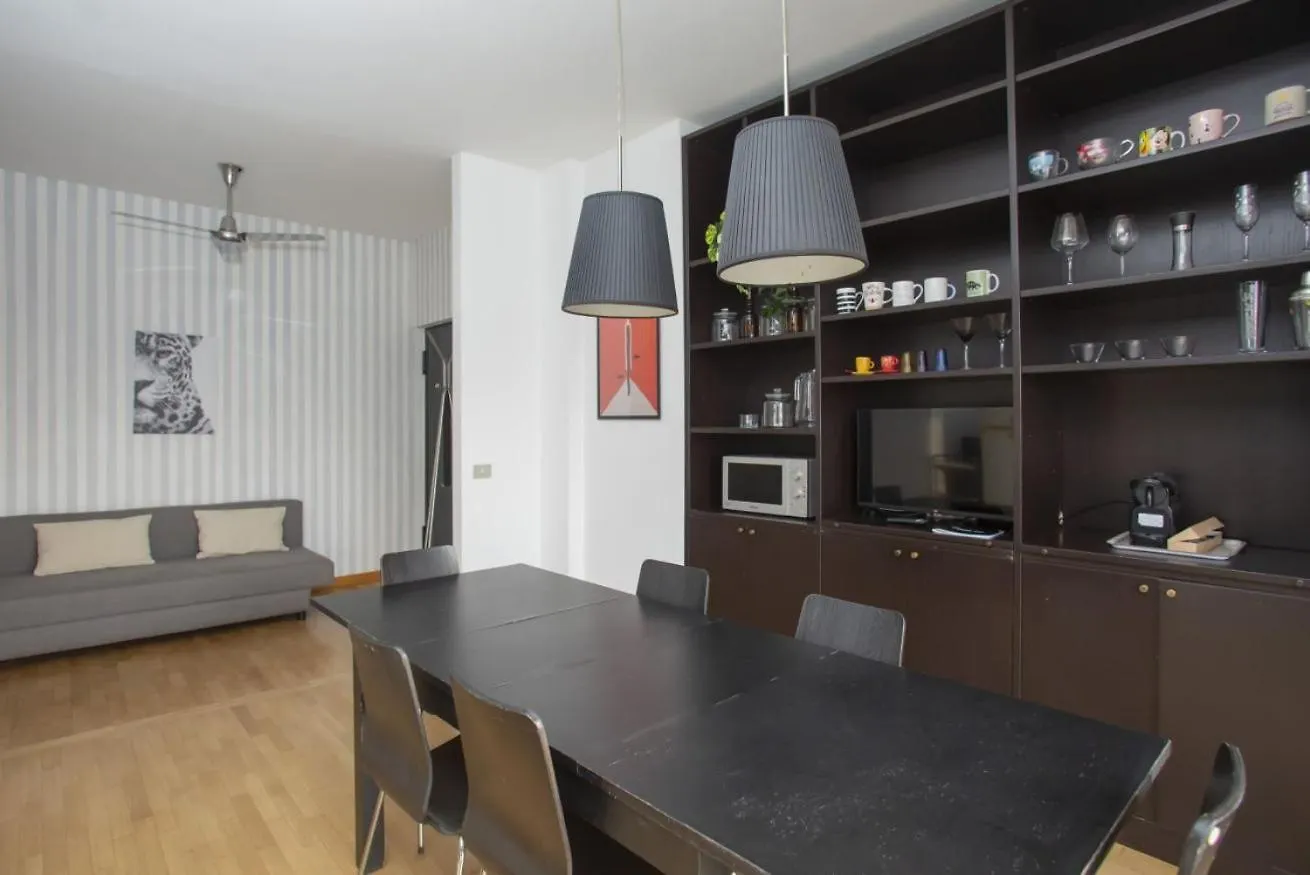 We Home - Ripamonti 66 Milan Italy