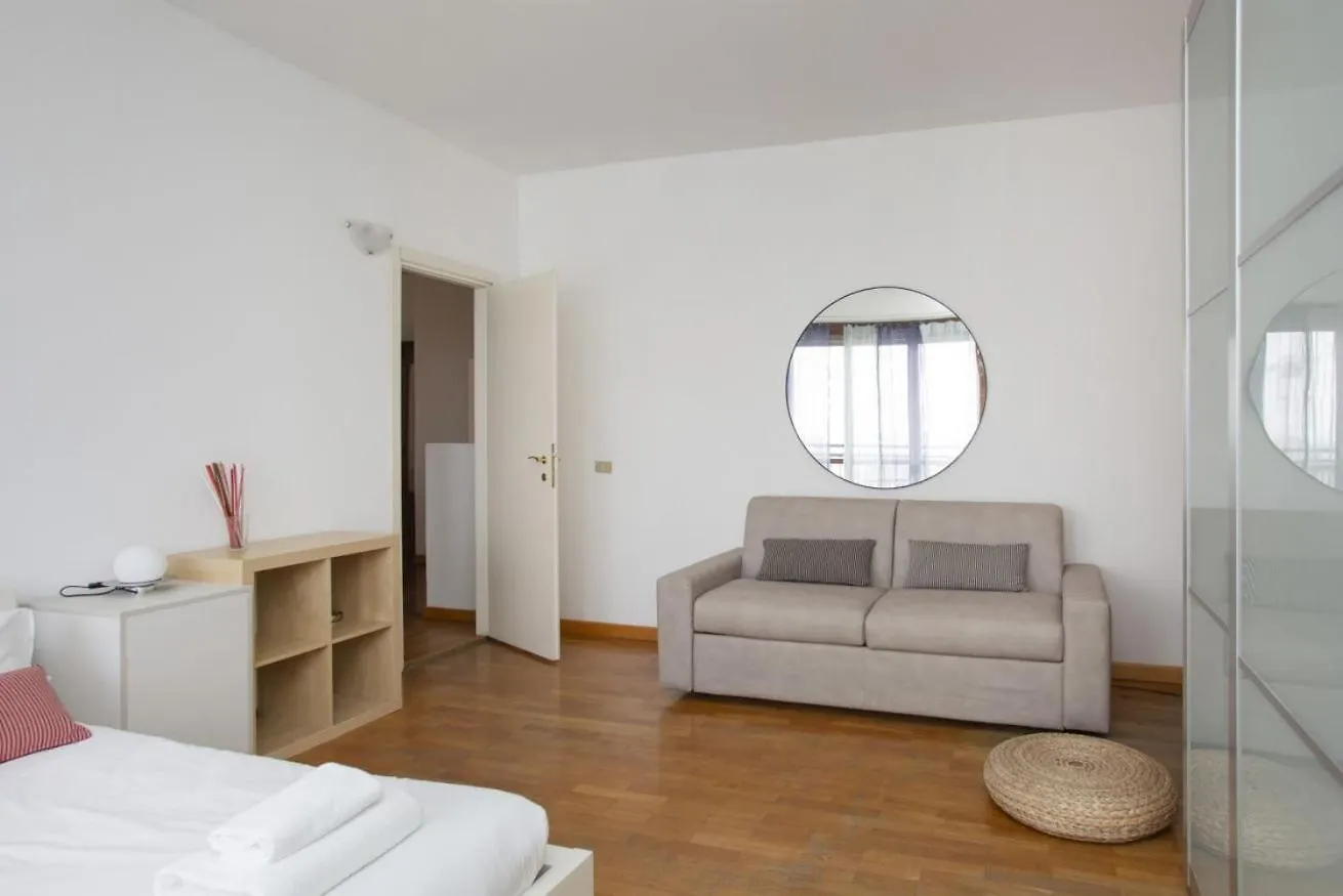 Apartment We Home - Ripamonti 66 Milan